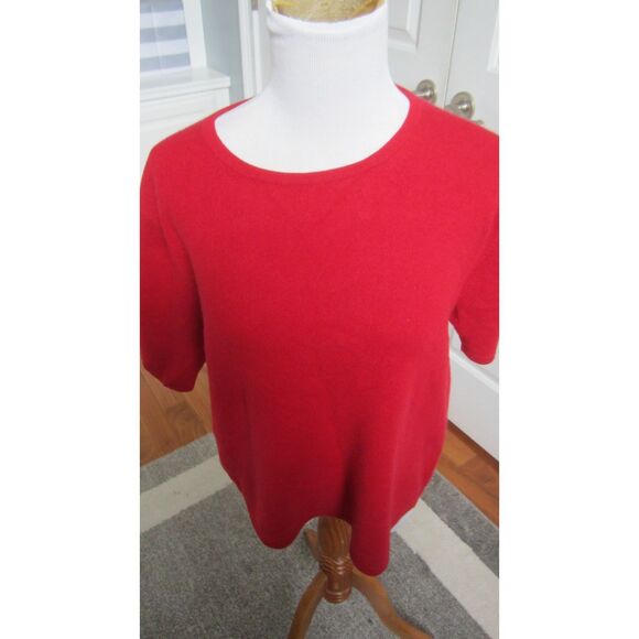 BEAUTIFUL VERSATILE RED SHORT SLEEVE 100% CASHMERE  CREW NECK SWEATER   LG - Picture 1 of 4